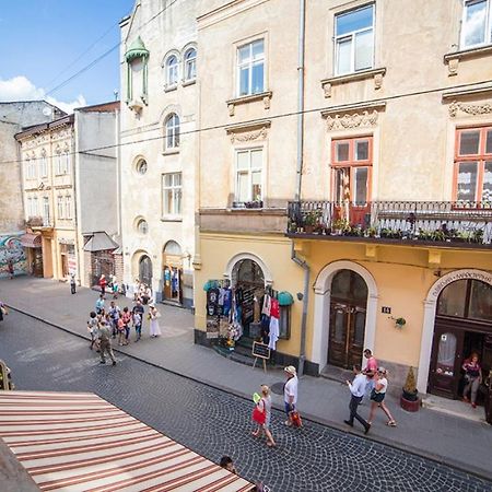 Апартаменти На Вірменській3 З 2Спальні Та Кухня Lviv Bagian luar foto