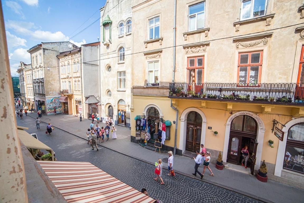 Апартаменти На Вірменській3 З 2Спальні Та Кухня Lviv Bagian luar foto